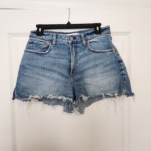 A&F Curve Love cutoff short high rise